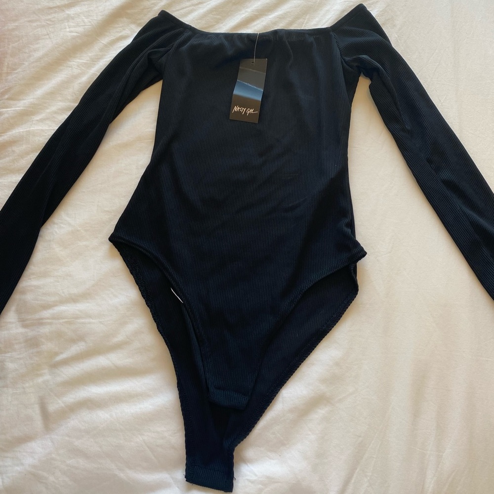 NWOT NASTY GAL OFF THE SHOULDER BODY SUIT